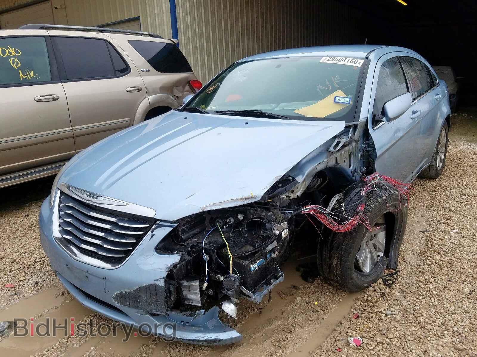 2014 CHRYSLER 200 - VIN: 1C3CCBBB9EN152890 - Фото 2