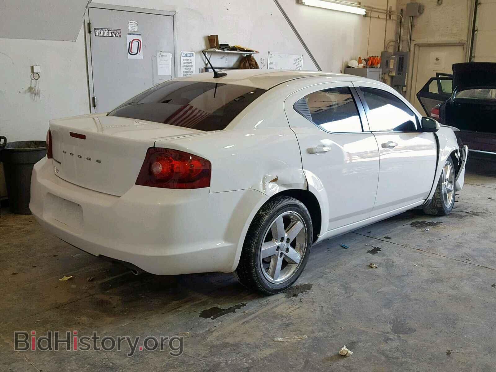 2011 DODGE AVENGER - VIN: 1B3BD2FG0BN549024 - Photo 4