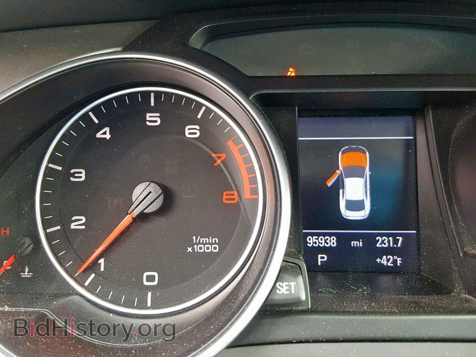 2010 AUDI A5 PREMIUM - VIN: WAULFAFR4AA004150 - Фото 8