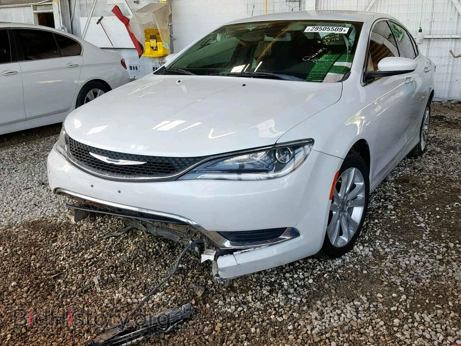 2015 CHRYSLER 200 - VIN: 1C3CCCAB6FN671615 - Photo 2