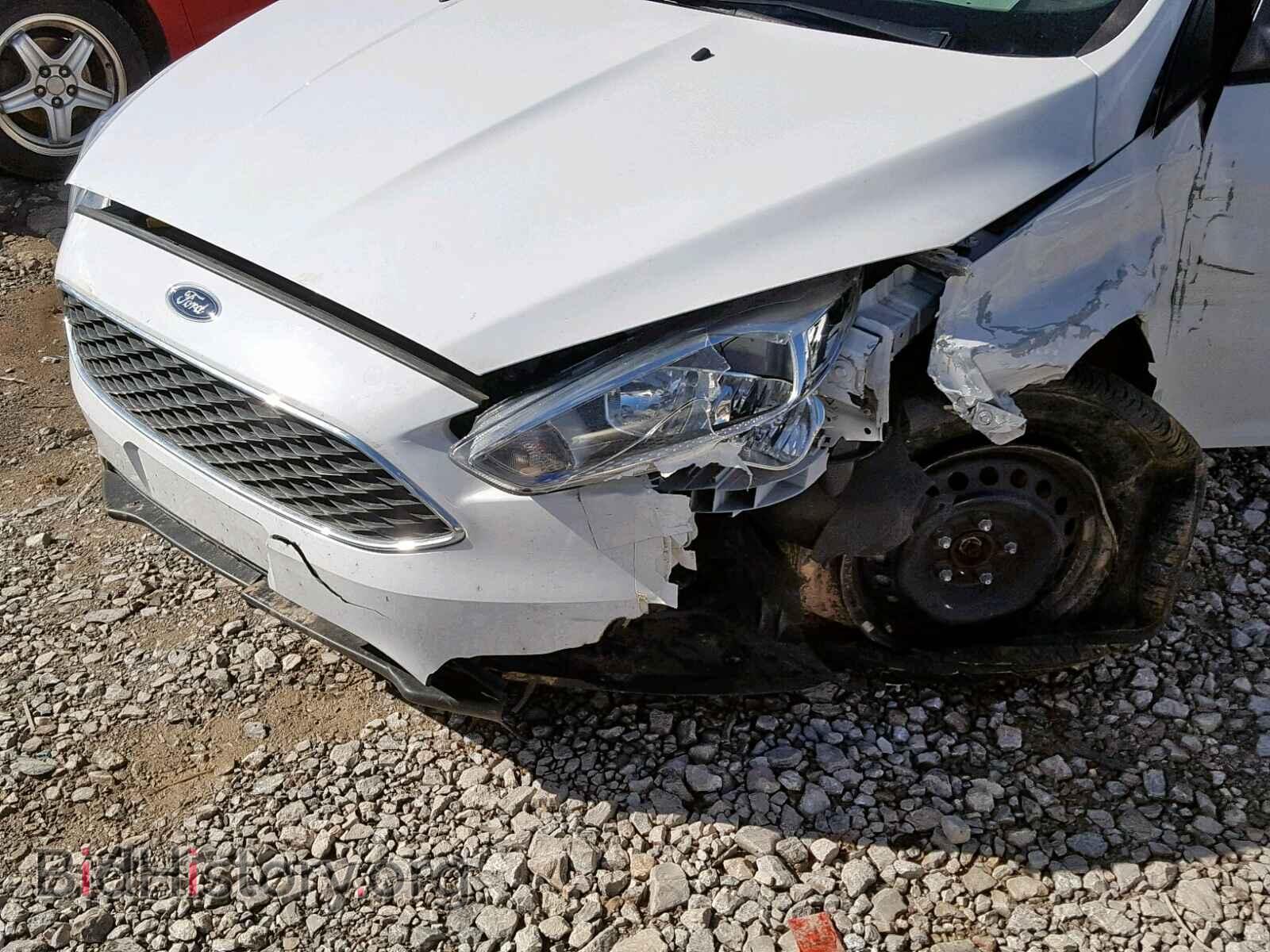 2016 FORD FOCUS - VIN: 1FADP3E22GL336174 - Photo 9