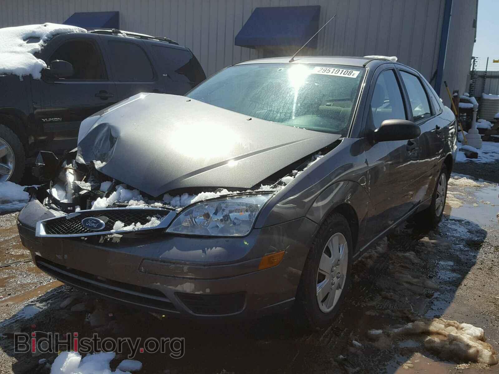 2007 FORD FOCUS - VIN: 1FAHP34NX7W363554 - Фото 2