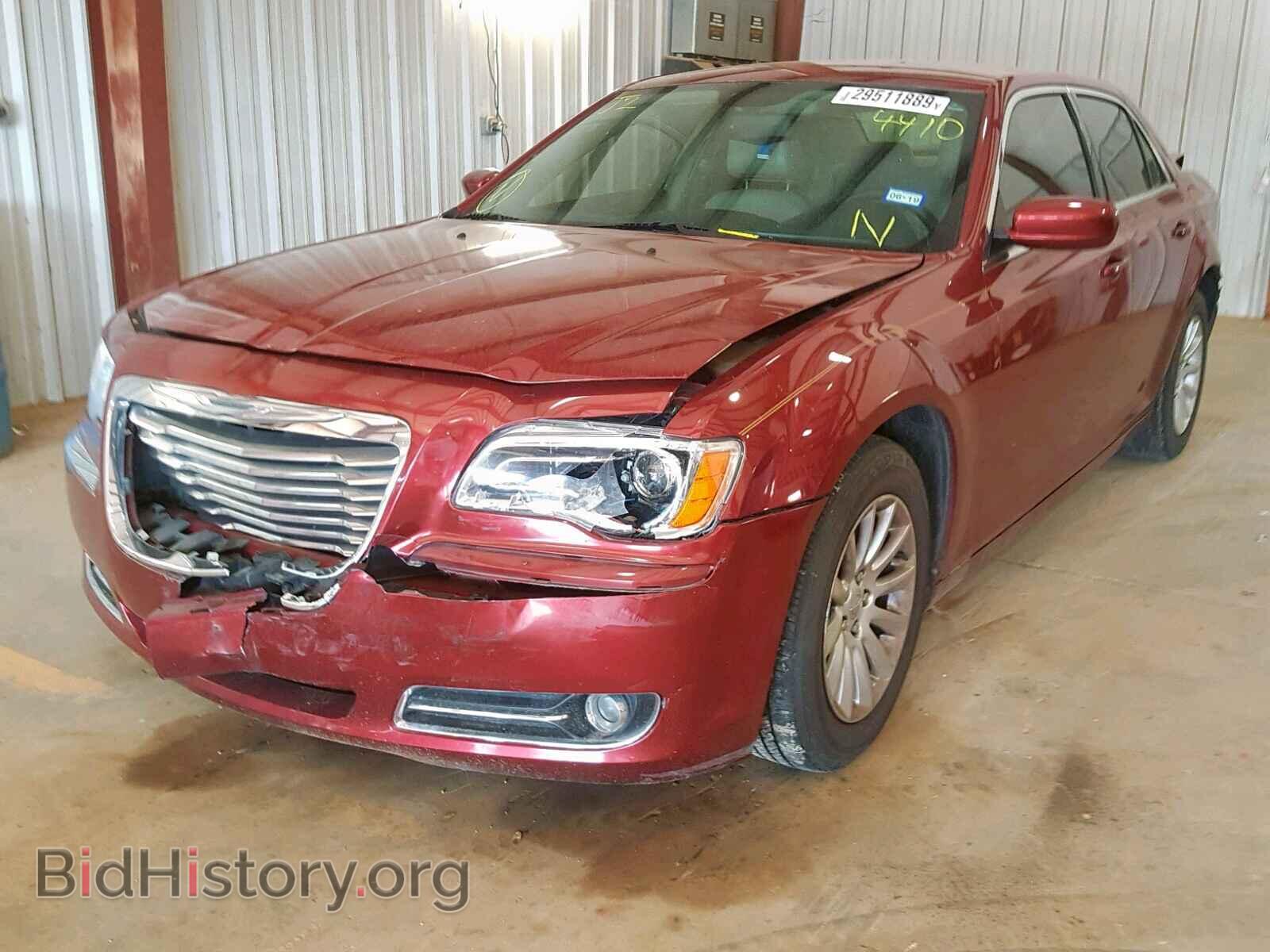 2014 CHRYSLER 300 - VIN: 2C3CCAAG5EH124410 - Фото 2