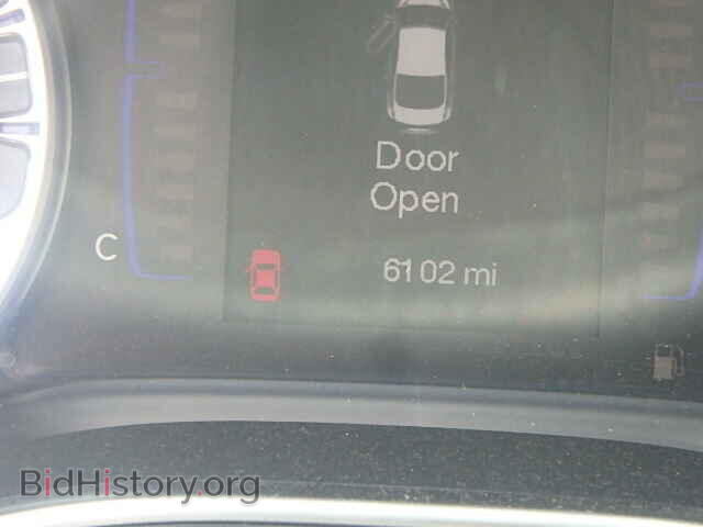 2015 CHRYSLER 200 - VIN: 1C3CCCAB7FN569644 - Photo 8