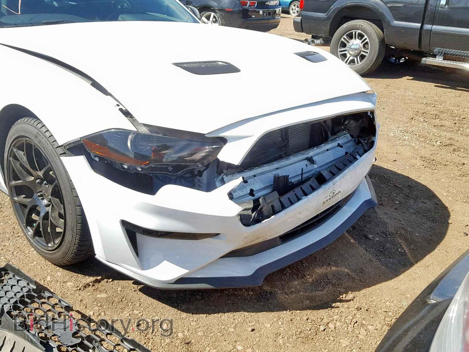 2018 FORD MUSTANG - VIN: 1FA6P8TH9J5109069 - Фото 9