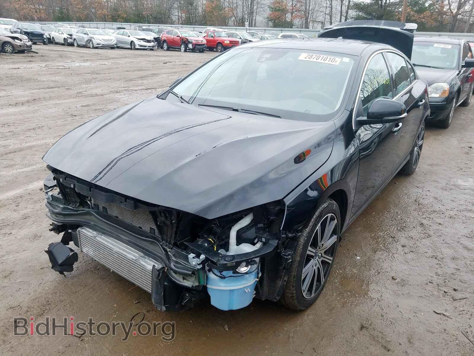 2017 VOLVO S60 - VIN: LYV402TK8HB196245 - Фото 2