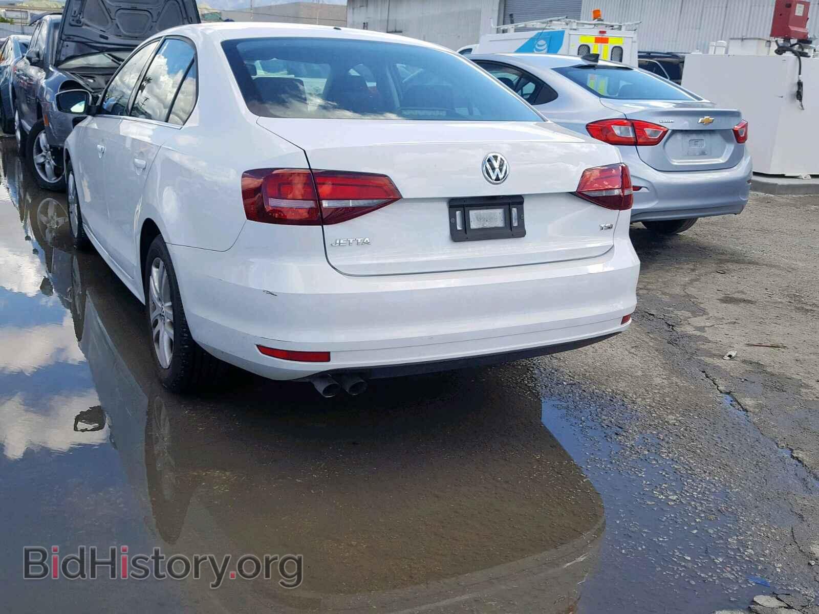 2017 VOLKSWAGEN JETTA - VIN: 3VW2B7AJ4HM257087 - Фото 3