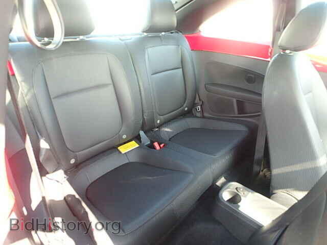 2012 VOLKSWAGEN BEETLE - VIN: 3VWJP7AT9CM646590 - Фото 6