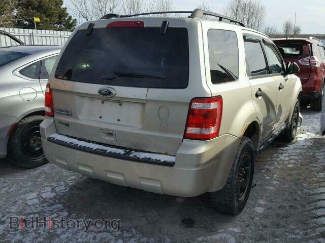 2011 FORD ESCAPE - VIN: 1FMCU9D76BKA70263 - Photo 4