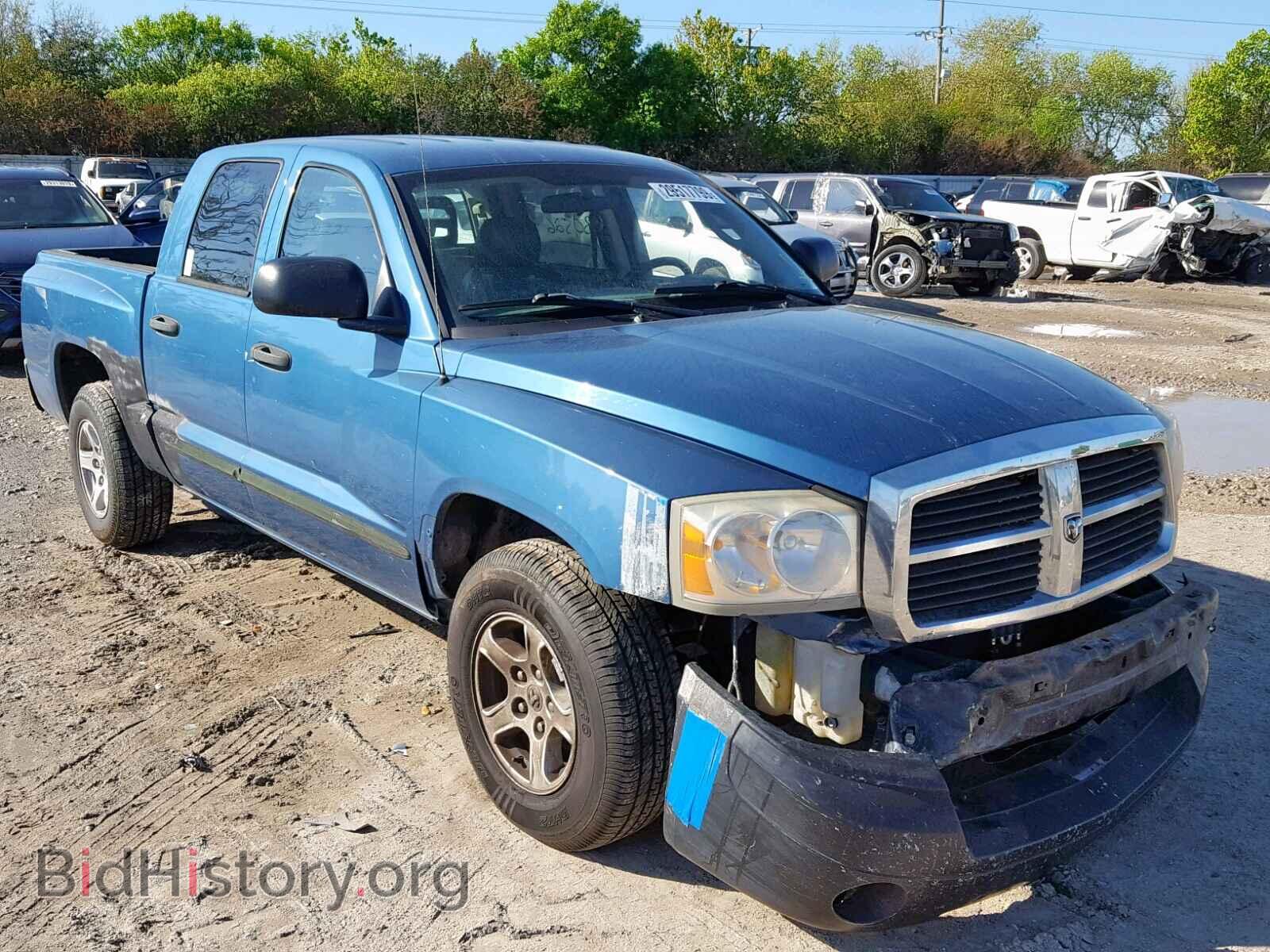 Photo  - DODGE DAKOTA QUA 2005