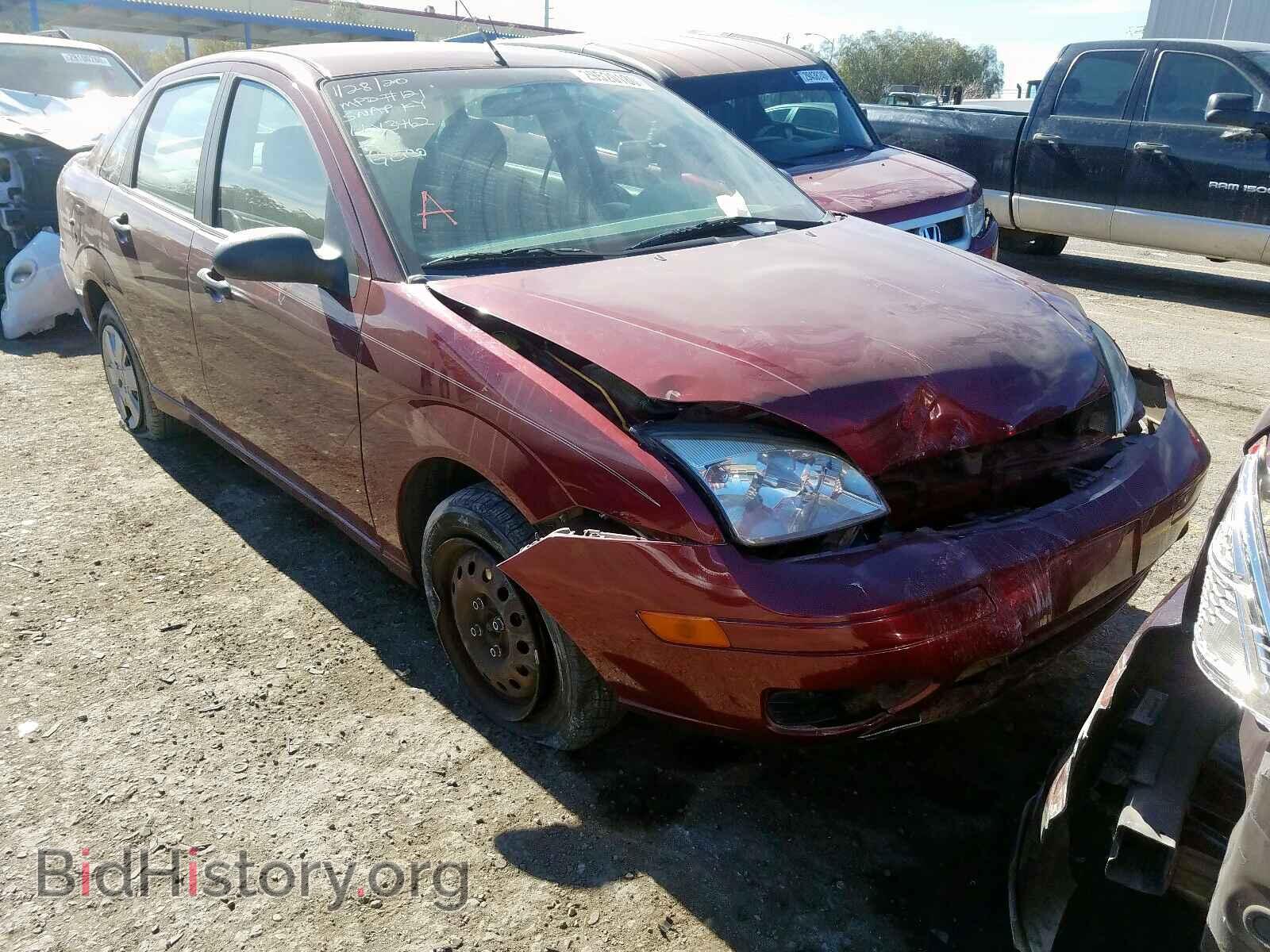 Photo 1FAHP34N67W326890 - FORD FOCUS 2007