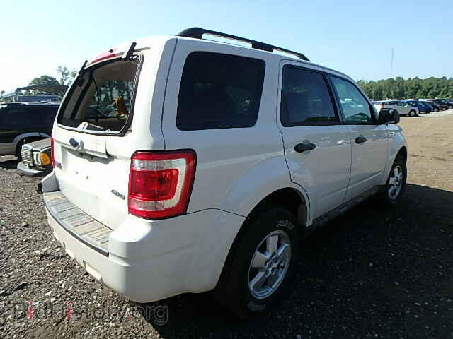 2009 FORD ESCAPE - VIN: 1FMCU93G29KB77838 - Фото 4