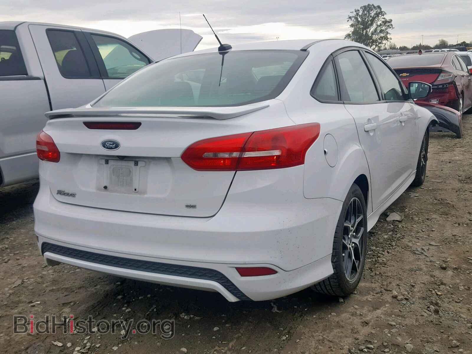 2015 FORD FOCUS SE - VIN: 1FADP3F29FL334760 - Фото 4