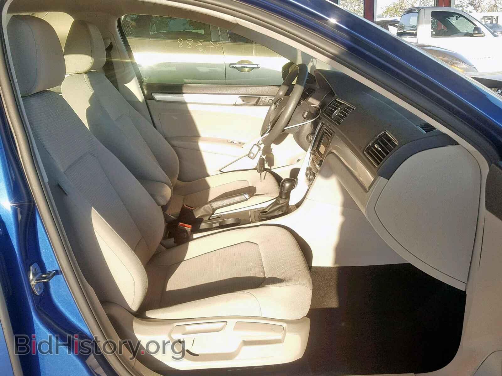 2017 VOLKSWAGEN PASSAT - VIN: 1VWAT7A37HC065867 - Фото 5