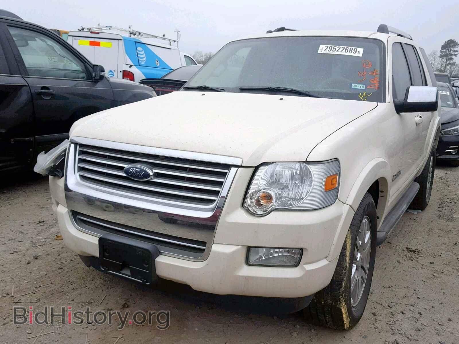 2007 FORD EXPLORER L - VIN: 1FMEU65E17UB85711 - Photo 2