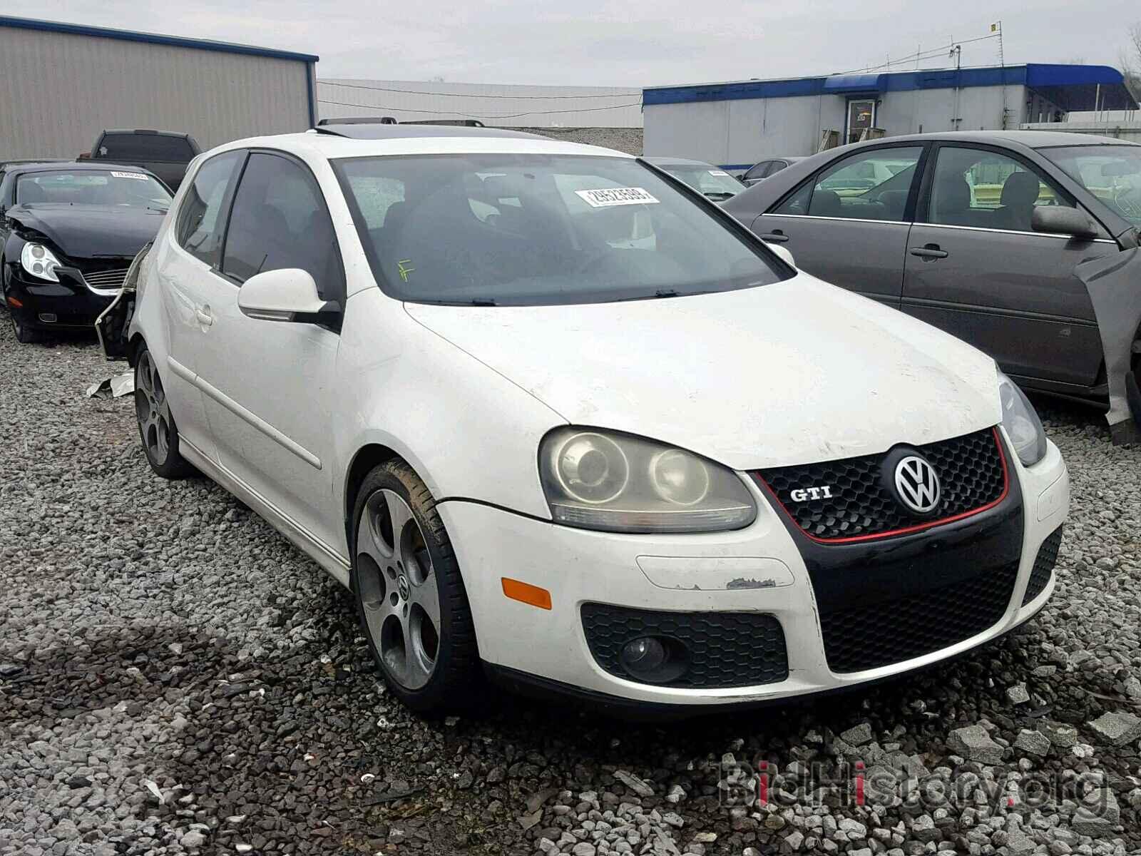 Photo  - VOLKSWAGEN GTI 2008