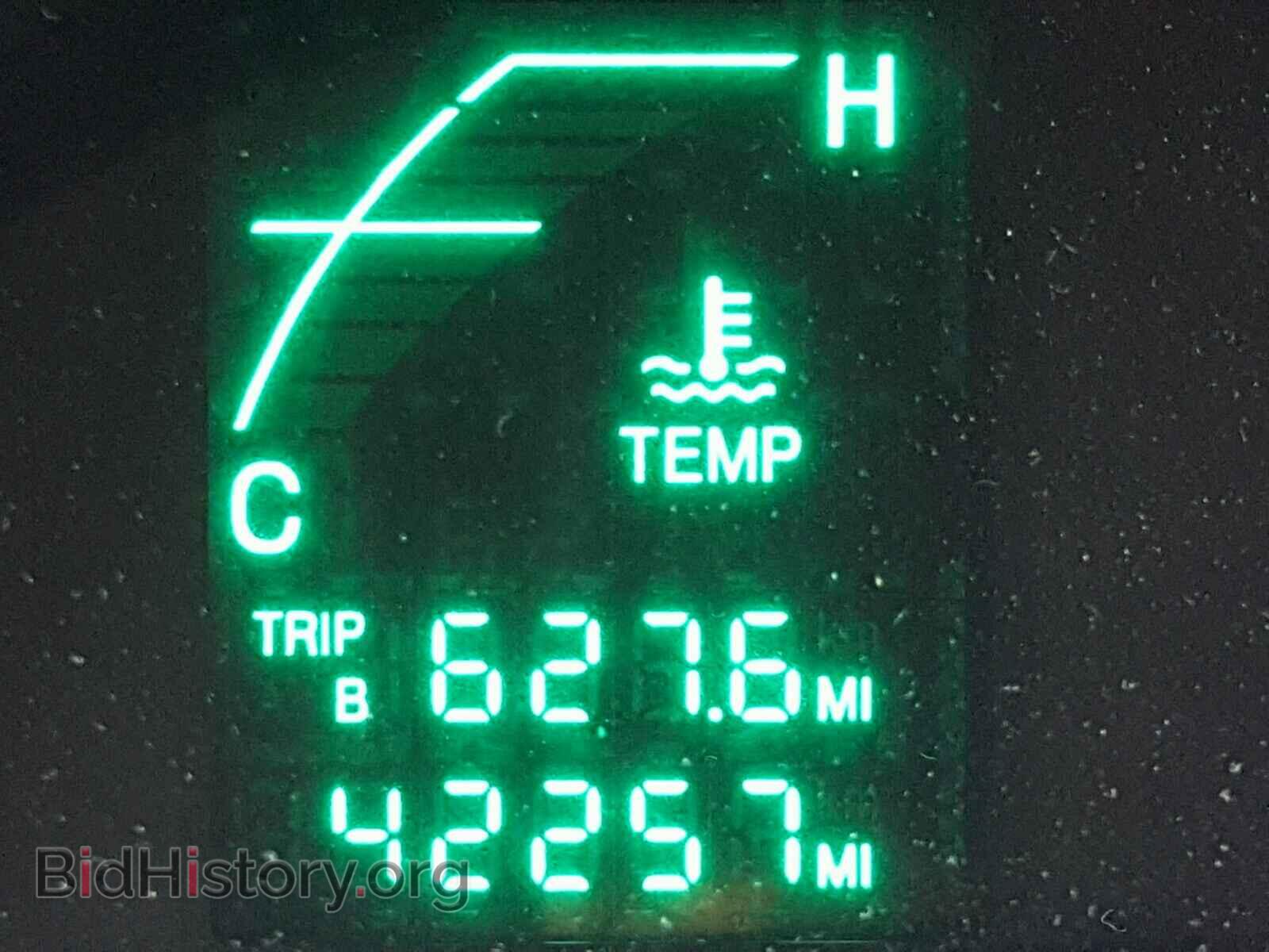 2004 CADILLAC DEVILLE - VIN: 1G6KD54Y34U187164 - Фото 8