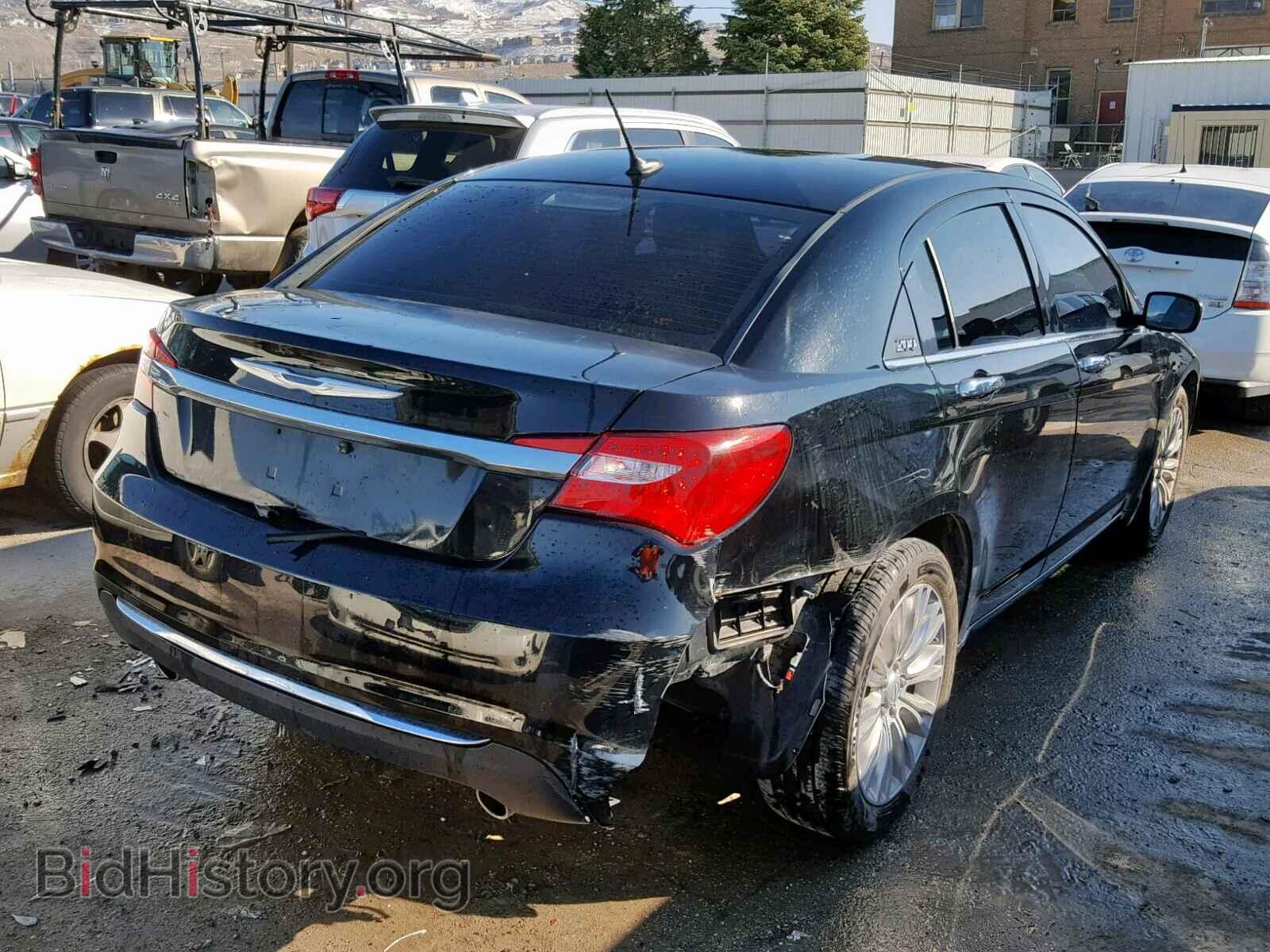 2012 CHRYSLER 200 - VIN: 1C3CCBCG1CN140062 - Фото 4