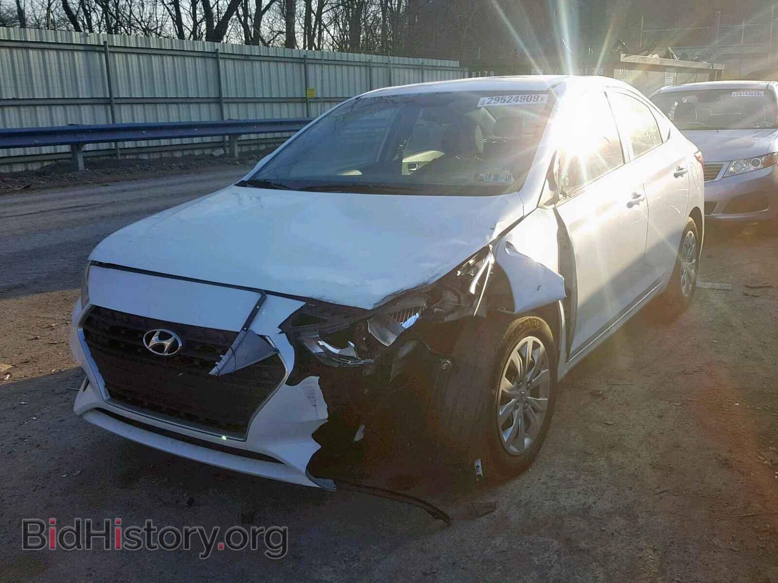 2018 HYUNDAI ACCENT - VIN: 3KPC24A38JE022117 - Фото 2