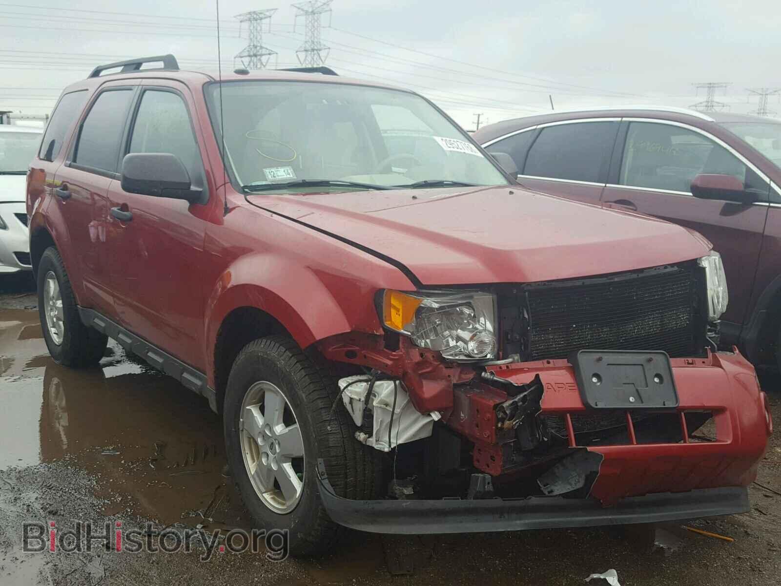 Photo 1FMCU0D74BKC22214 - FORD ESCAPE 2011