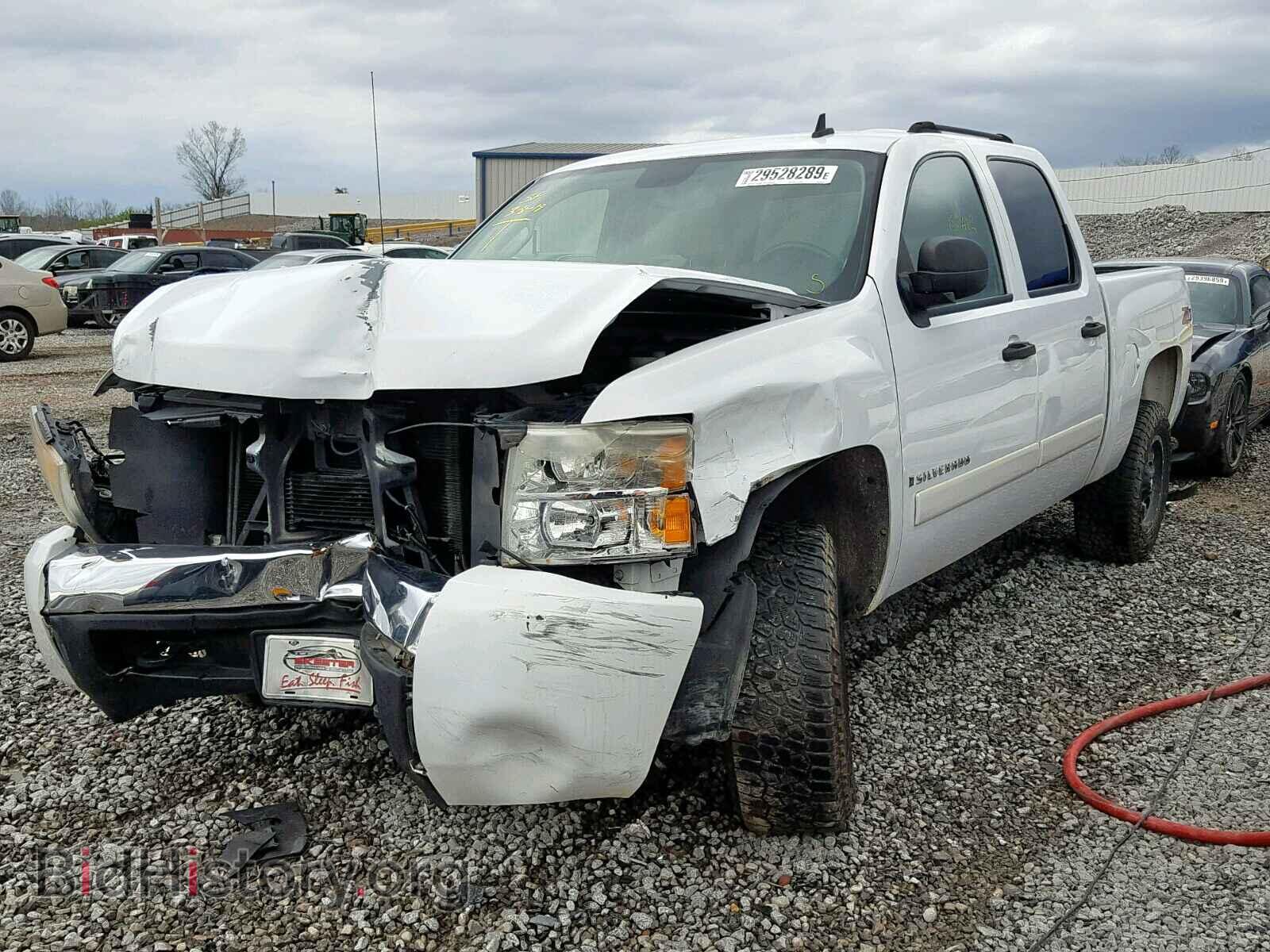 2007 CHEVROLET SILVERADO - VIN: 2GCEK13M271563022 - Фото 2