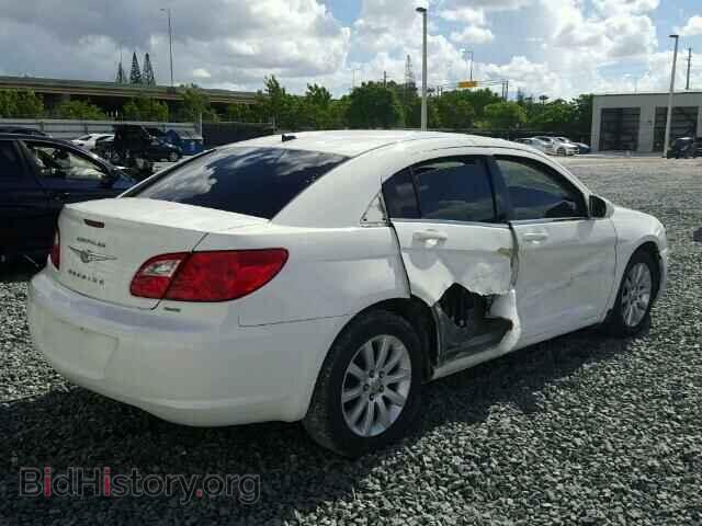 2010 CHRYSLER SEBRING - VIN: 1C3CC5FB6AN131078 - Фото 4