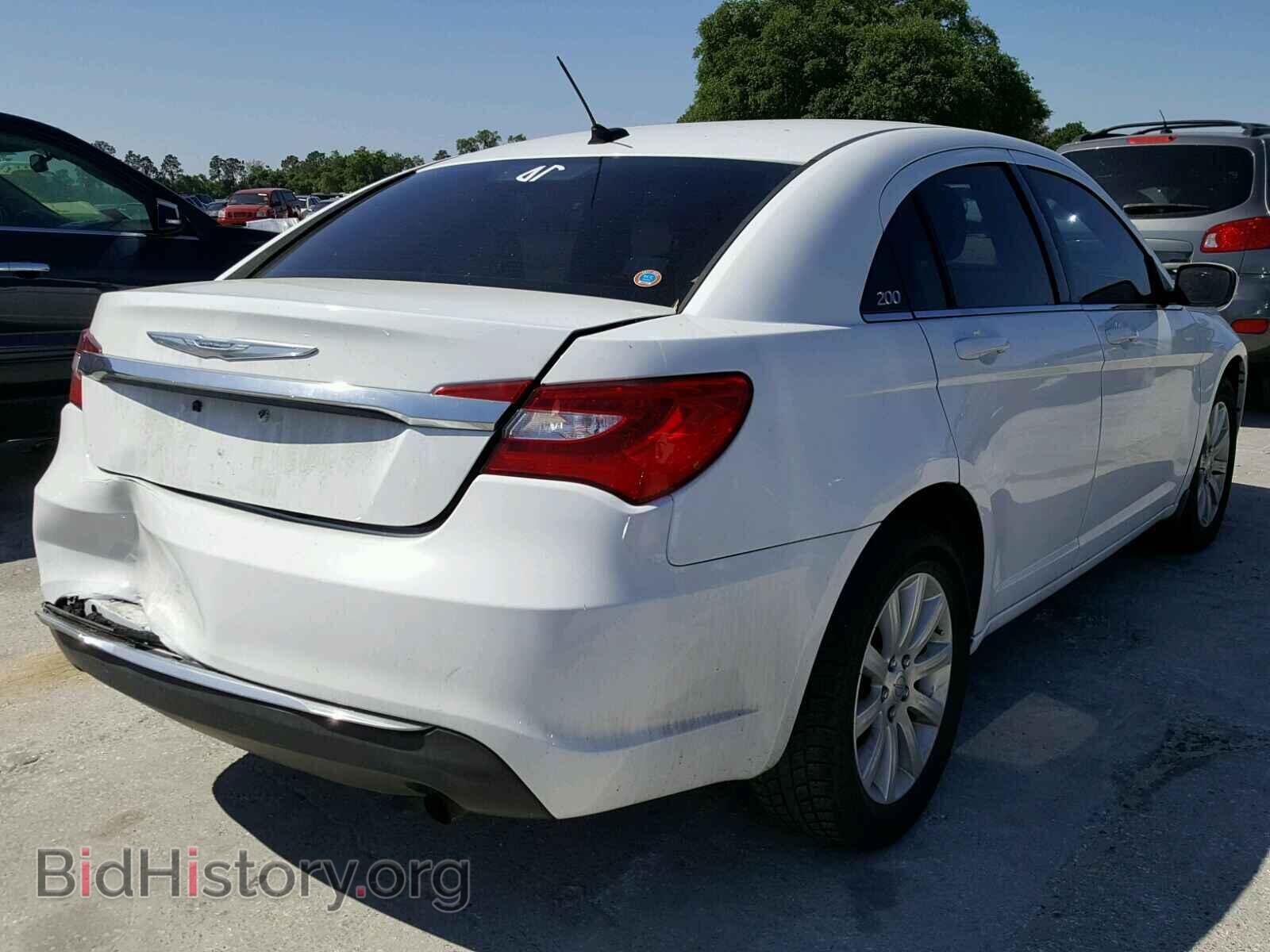 2011 CHRYSLER 200 - VIN: 1C3BC1FB7BN585930 - Фото 4