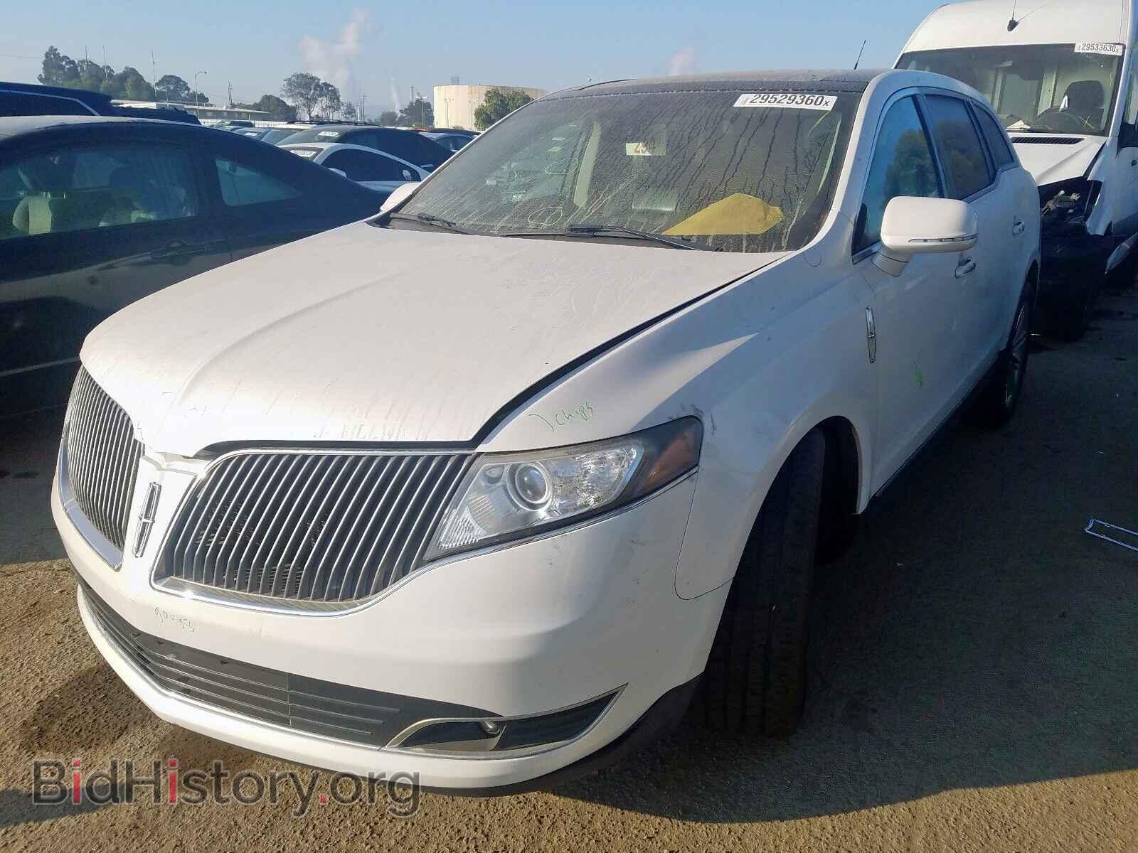 2013 LINCOLN MKT - VIN: 2LMHJ5AT1DBL54152 - Фото 2