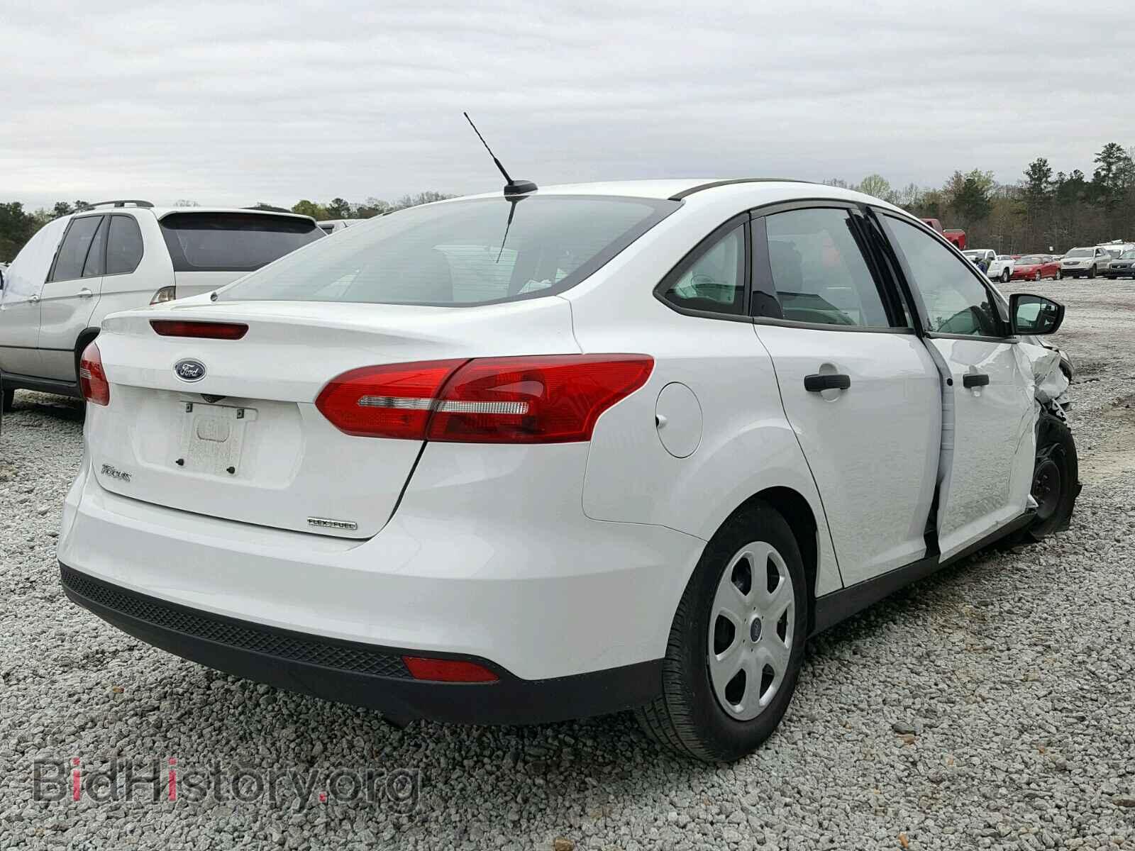 2016 FORD FOCUS - VIN: 1FADP3E27GL373222 - Photo 4