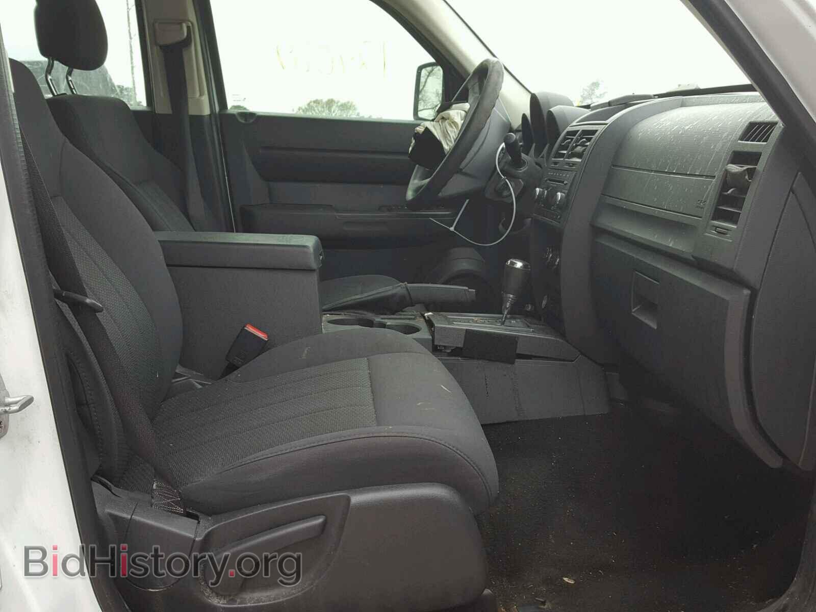 2011 DODGE NITRO - VIN: 1D4PT2GK0BW590213 - Photo 5