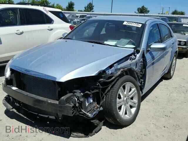 2013 CHRYSLER 200 - VIN: 1C3CCBAB1DN669892 - Фото 2