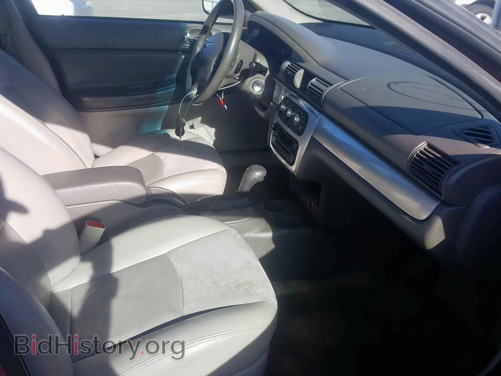 2006 CHRYSLER SEBRING - VIN: 1C3EL56RX6N157955 - Фото 5