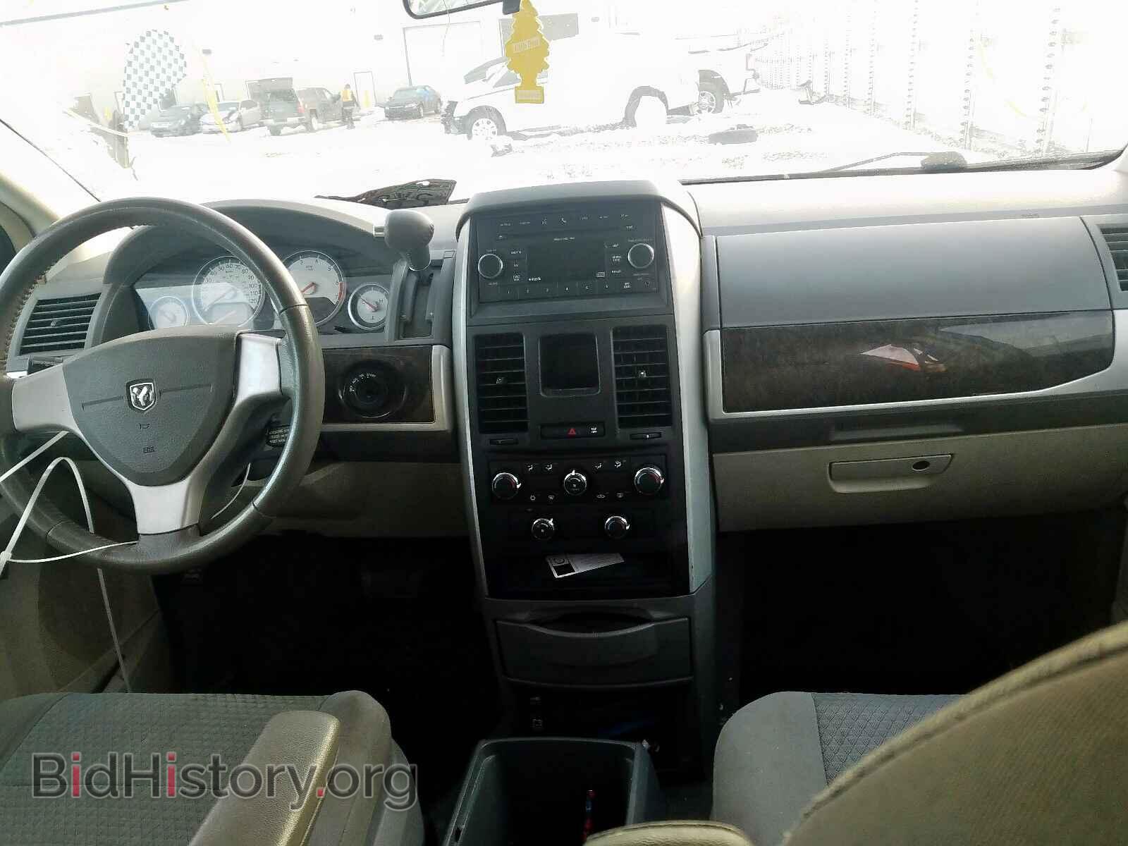 2010 DODGE CARAVAN - VIN: 2D4RN5D16AR175114 - Photo 9