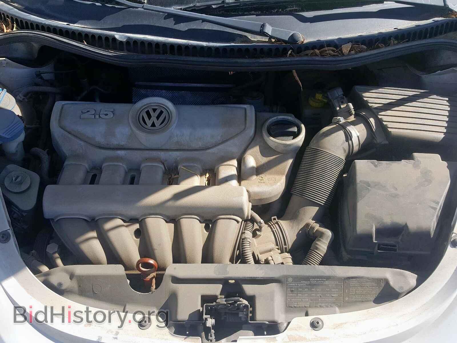 2010 VOLKSWAGEN BEETLE - VIN: 3VWPG3AG2AM015487 - Фото 7