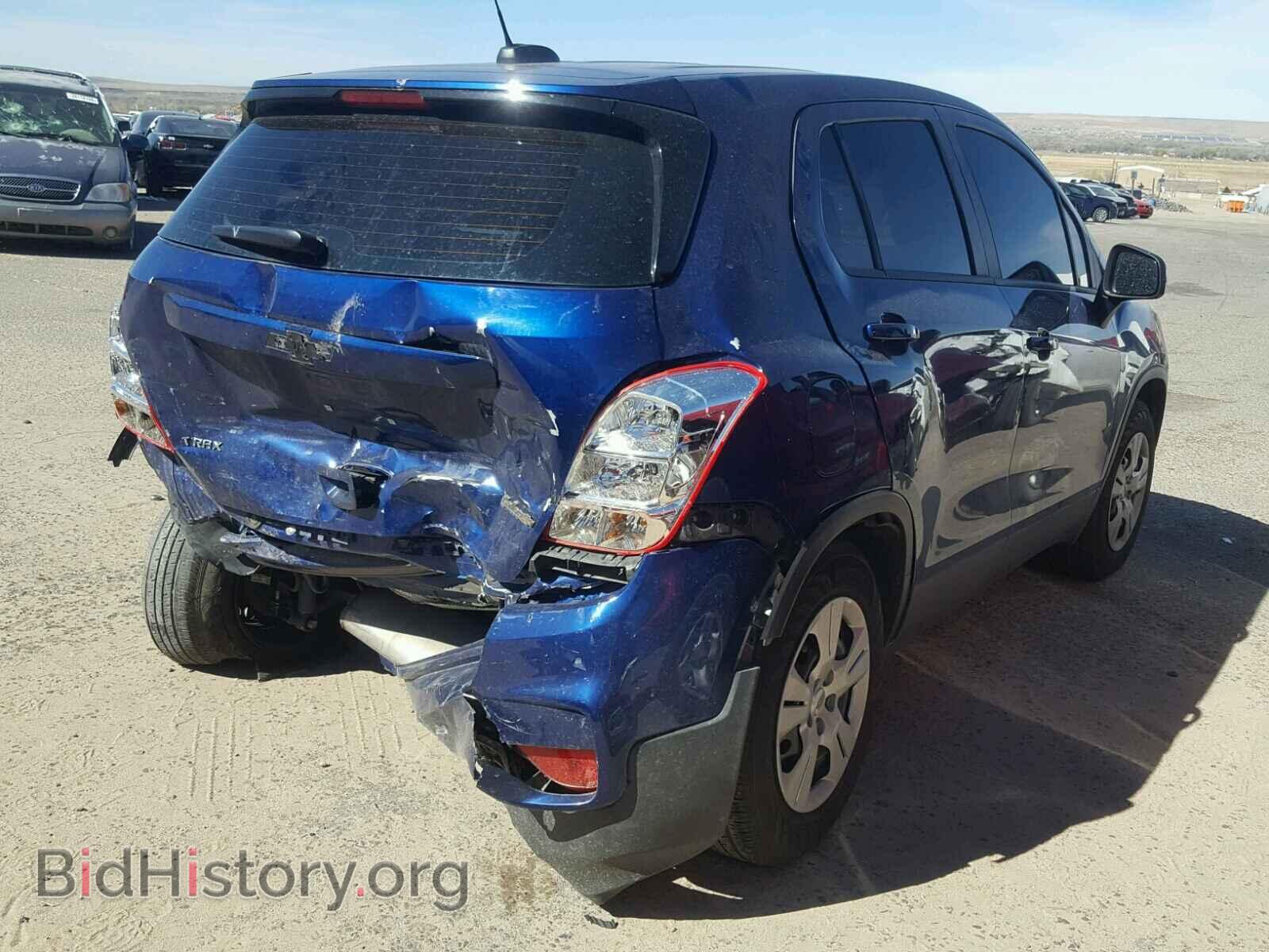 2017 CHEVROLET TRAX - VIN: 3GNCJKSB3HL161730 - Фото 4