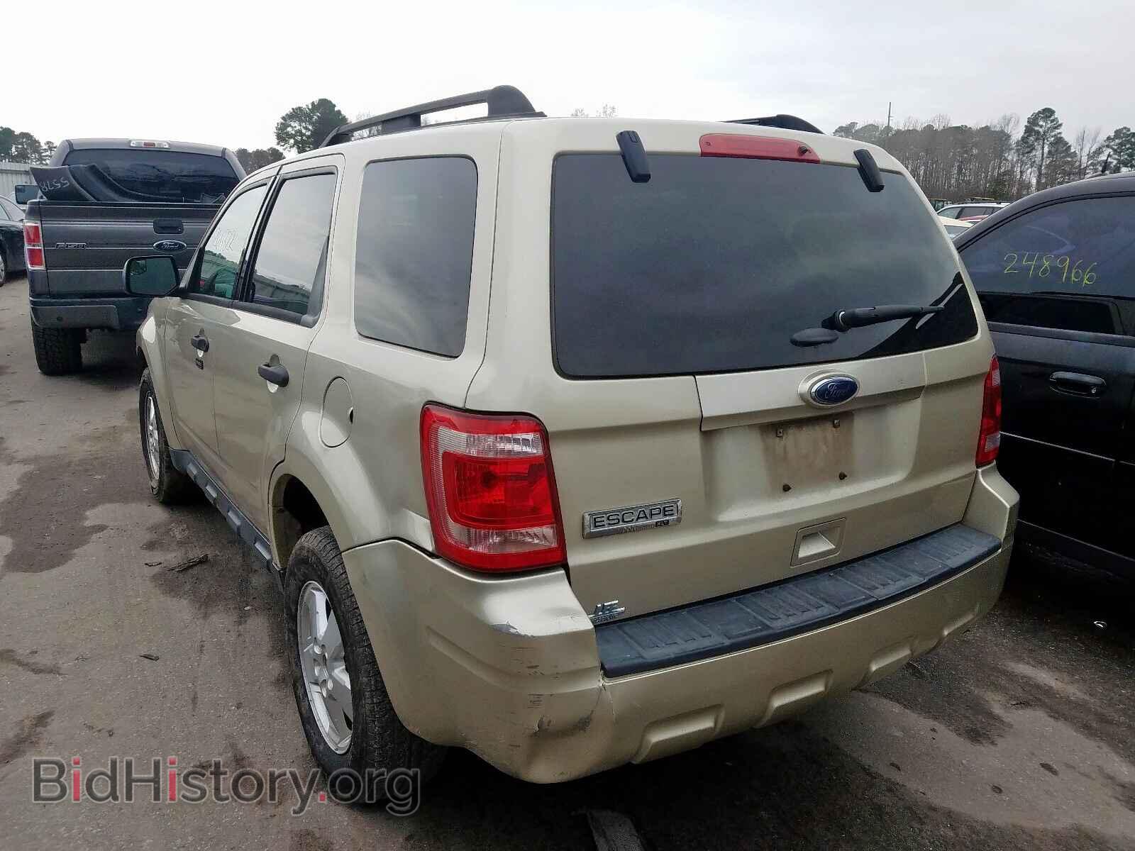 2011 FORD ESCAPE - VIN: 1FMCU0D74BKB36630 - Photo 3