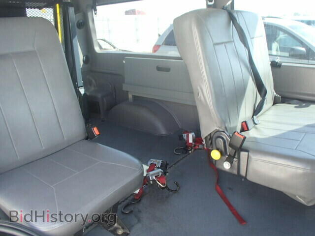 2010 FORD ECONOLINE - VIN: 1FTNE1EW2ADA35000 - Фото 6