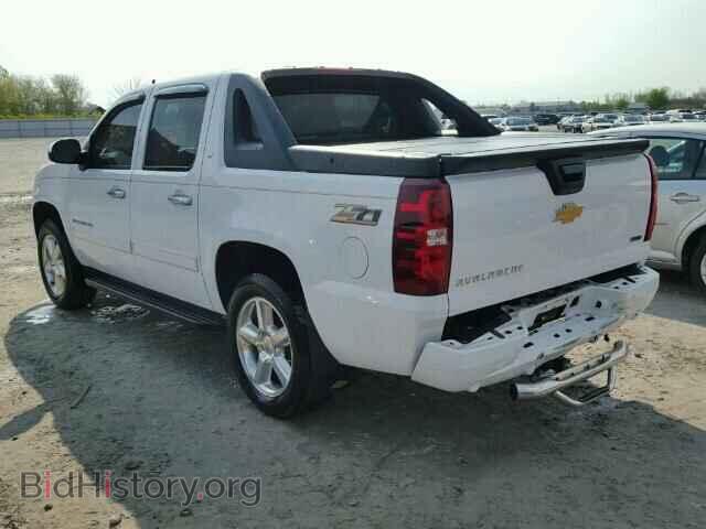 2011 CHEVROLET AVALANCHE - VIN: 3GNMCFE02BG138231 - Фото 3
