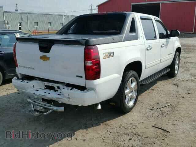 2011 CHEVROLET AVALANCHE - VIN: 3GNMCFE02BG138231 - Фото 4