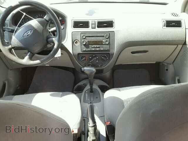 2005 FORD FOCUS - VIN: 1FAFP34N95W164158 - Фото 9