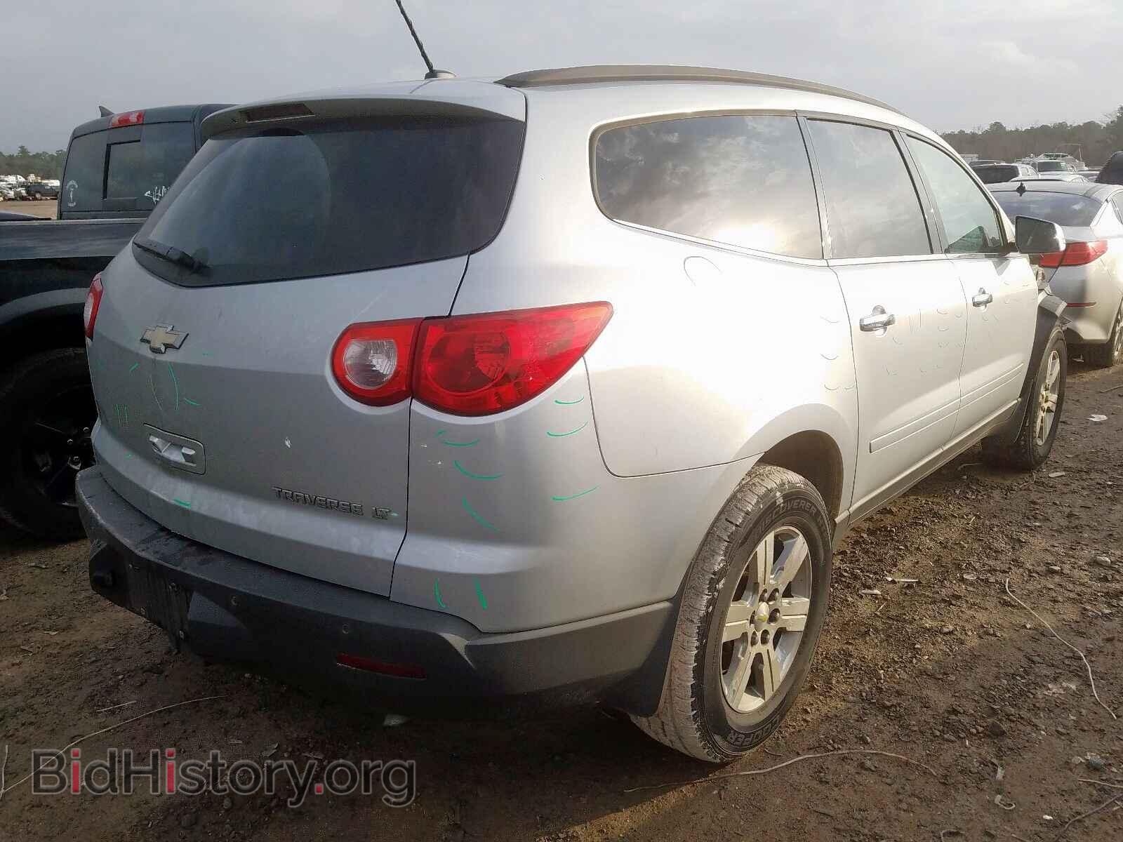 2012 CHEVROLET TRAVERSE - VIN: 1GNKRGED0CJ409432 - Фото 4