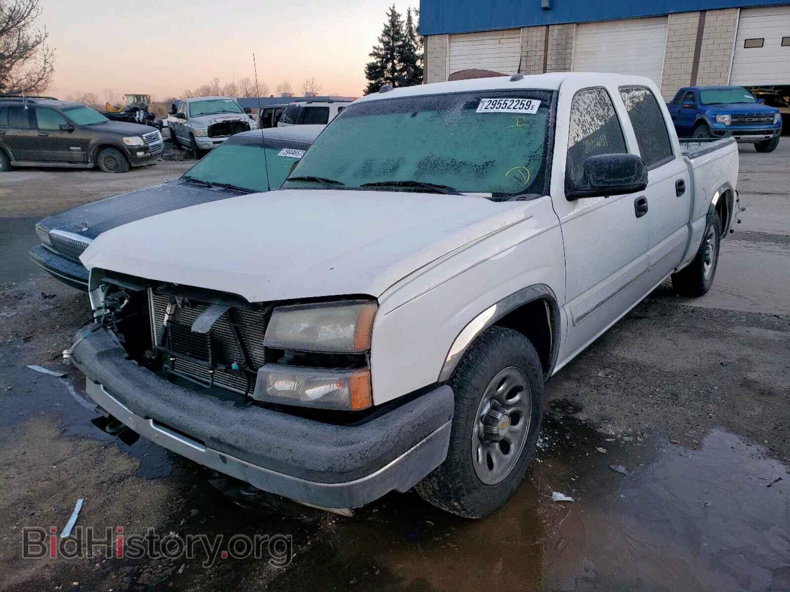 2005 CHEVROLET SILVERADO - VIN: 2GCEC13T751222815 - Фото 2
