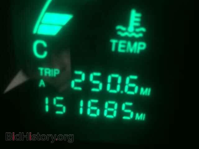 2004 CADILLAC DEVILLE - VIN: 1G6KD54YX4U188571 - Photo 8