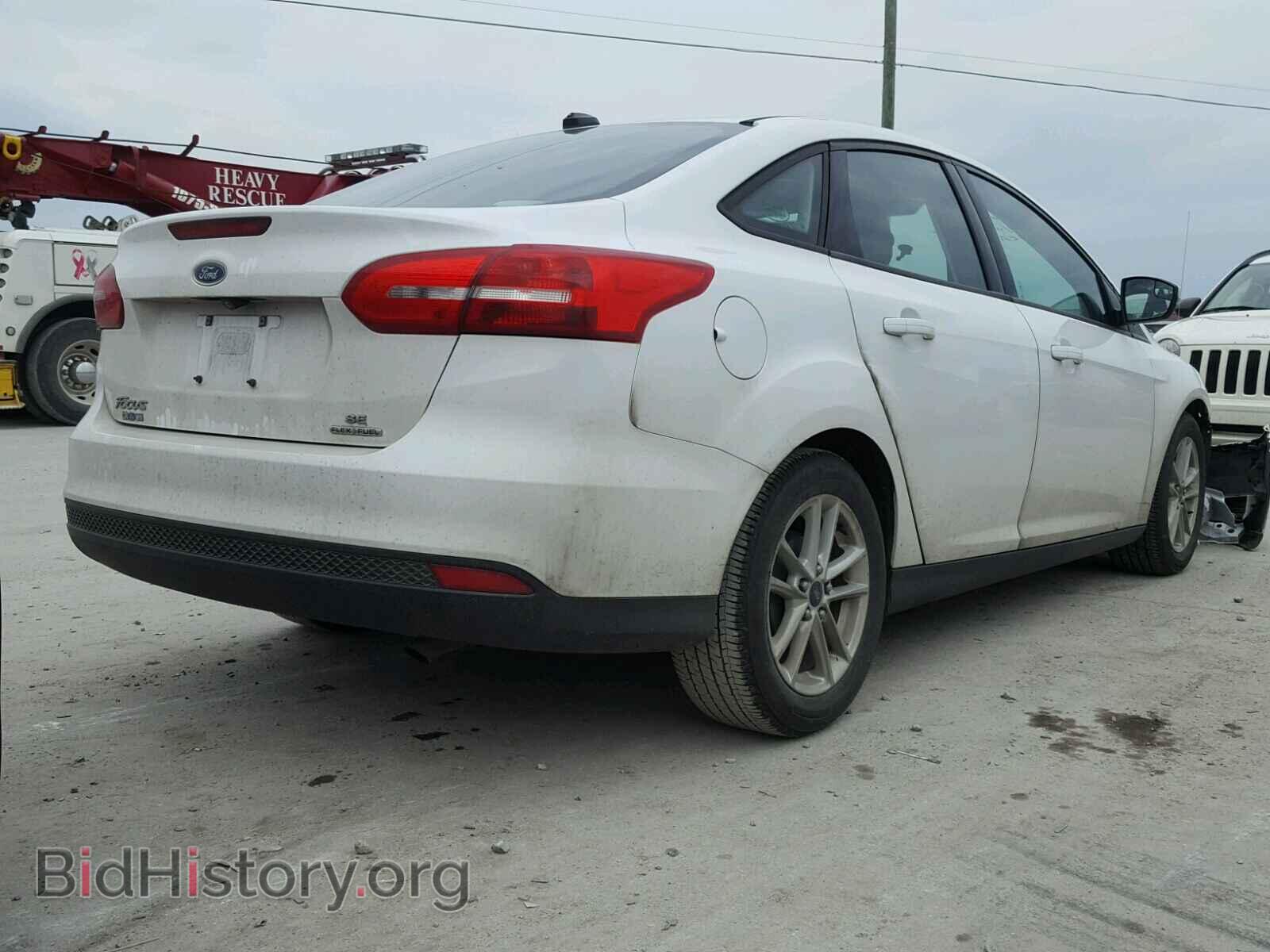 2016 FORD FOCUS - VIN: 1FADP3F27GL232682 - Photo 4
