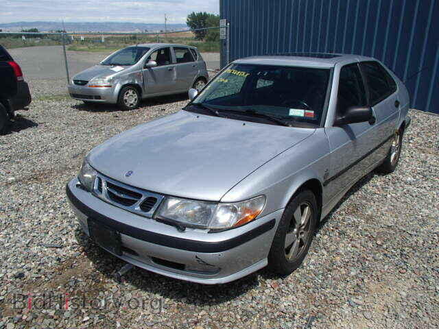2002 SAAB 9 3 - VIN: YS3DF58KX22018170 - Фото 2