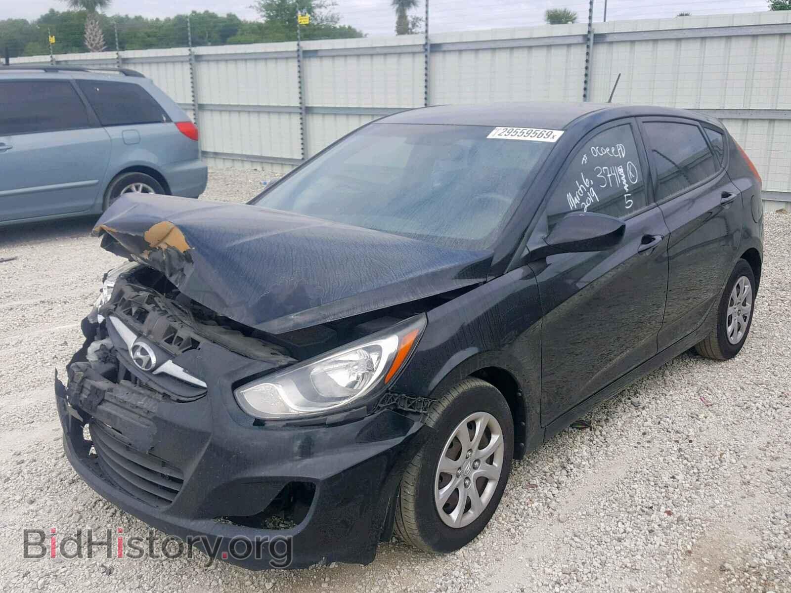 2013 HYUNDAI ACCENT - VIN: KMHCT5AE0DU074945 - Фото 2