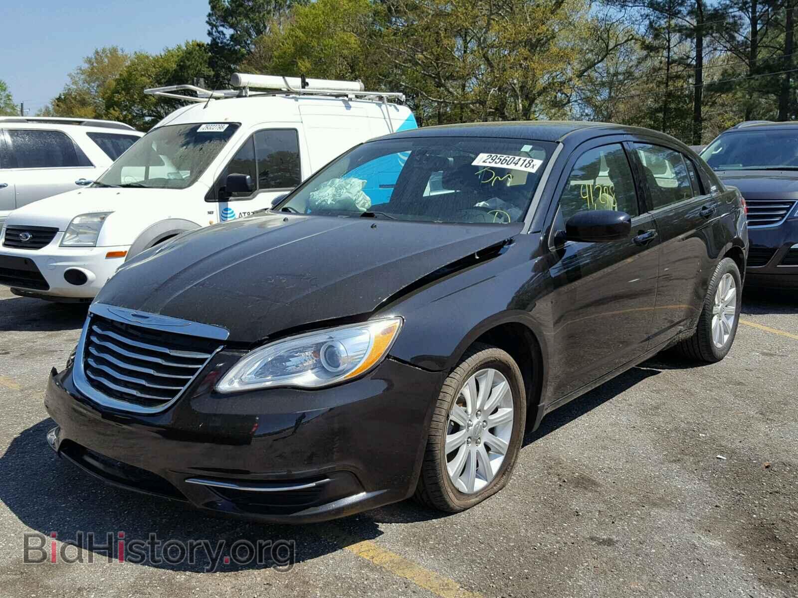 2014 CHRYSLER 200 - VIN: 1C3CCBBB8EN107889 - Фото 2