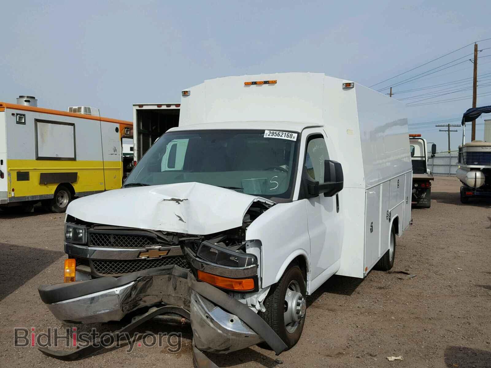 2017 CHEVROLET EXPRESS - VIN: 1HA3GRCG3HN002647 - Фото 2
