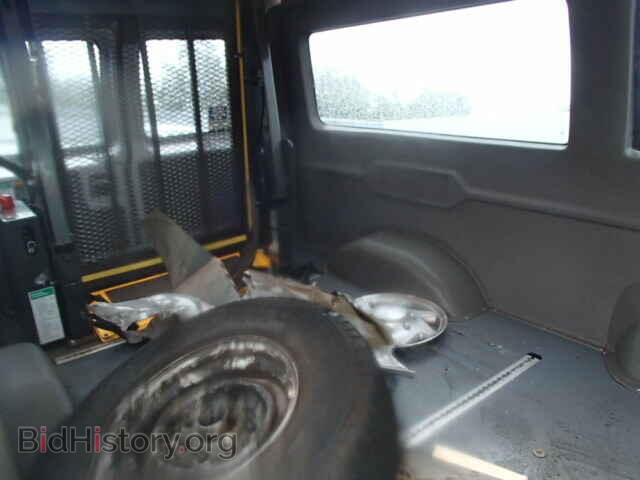 2011 FORD ECONOLINE - VIN: 1FTNE2EW3BDA54002 - Photo 6