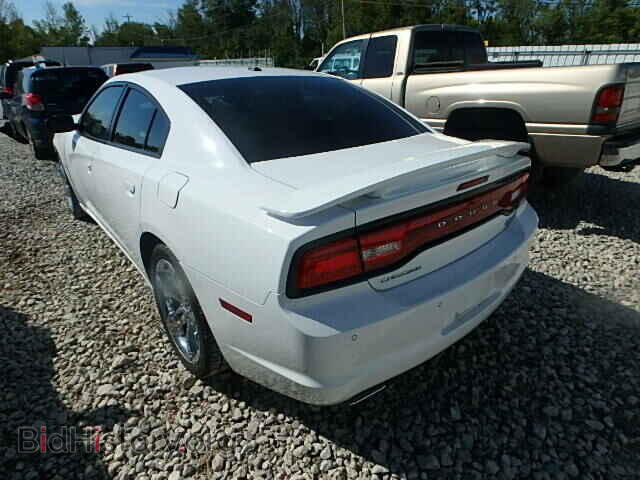 2011 DODGE CHARGER - VIN: 2B3CL5CT7BH571704 - Фото 3